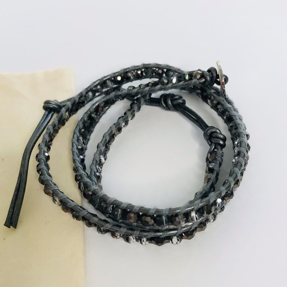 VICTORIA EMERSON Gray AB Crystal Leather Wrap Bracelet 3 Wrap - Picture 4 of 6